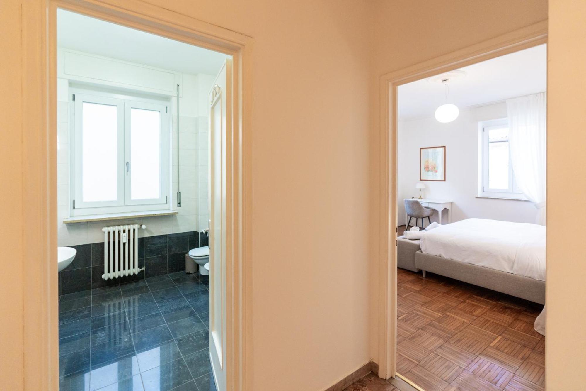 Domus Verona - Elegante Residenza Con Affaccio Su Porta Leoni 객실 사진