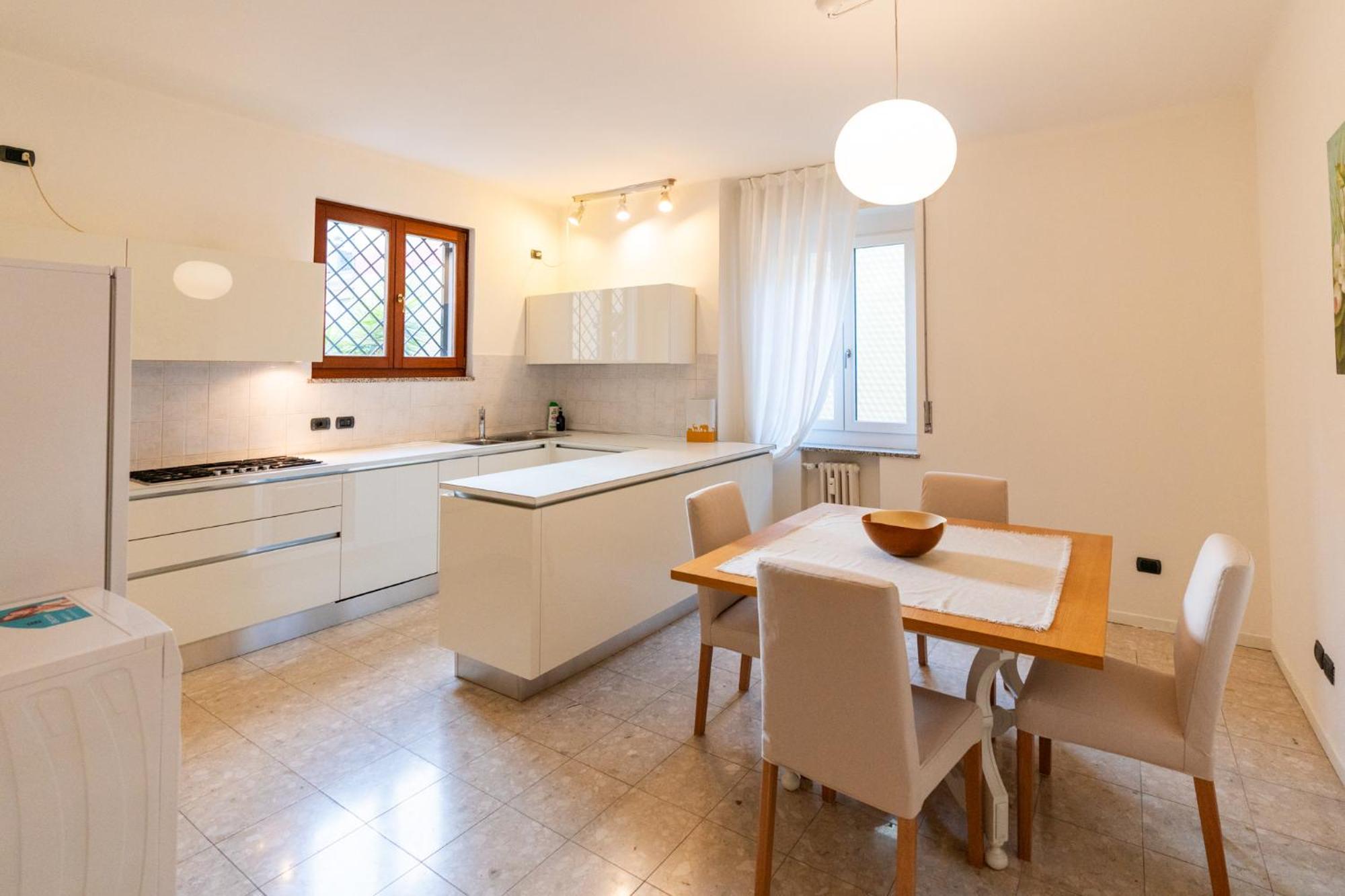 Domus Verona - Elegante Residenza Con Affaccio Su Porta Leoni 객실 사진
